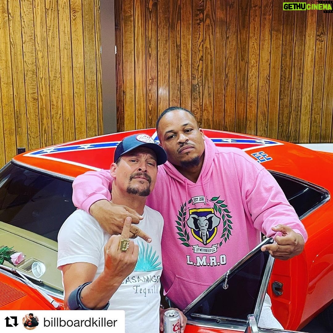 Kid Rock - 35.9K Likes - Great working with you @billboardkiller ! Looking forward to our next session!