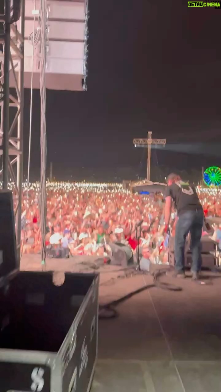 Kid Rock - 66.3K Likes - Woke up to this…First night of “Rock the Country” - GOOSEBUMPS!! So pumped to perform tonight! Kid Rock