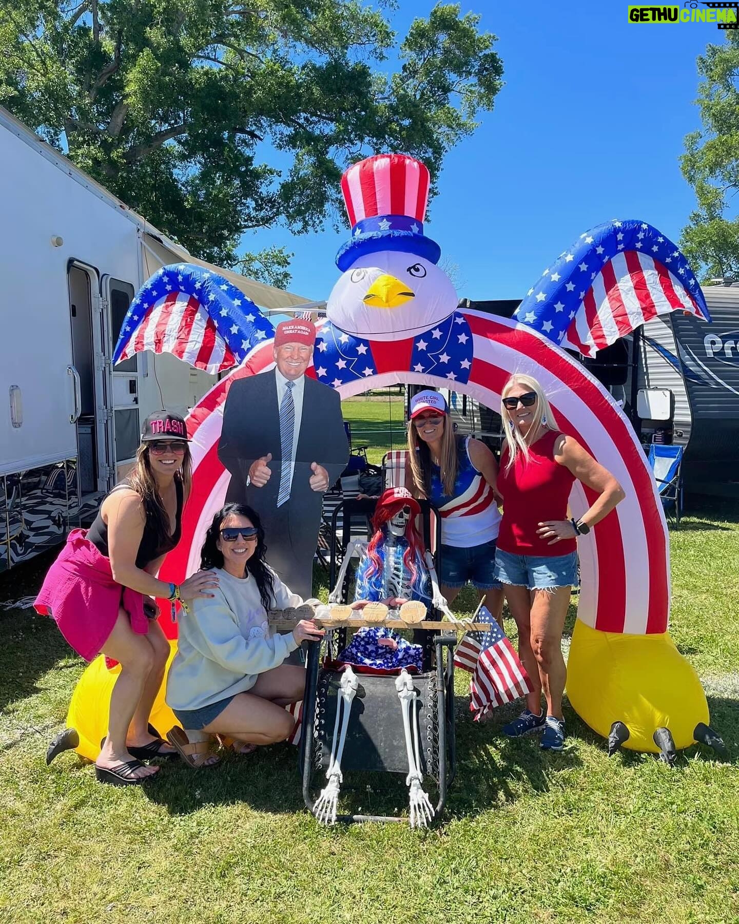 Kid Rock - 18K Likes - I said from day one that “The people are what will really make these festivals great!” LFG! Kid Rock 🇺🇸#rockthecountry