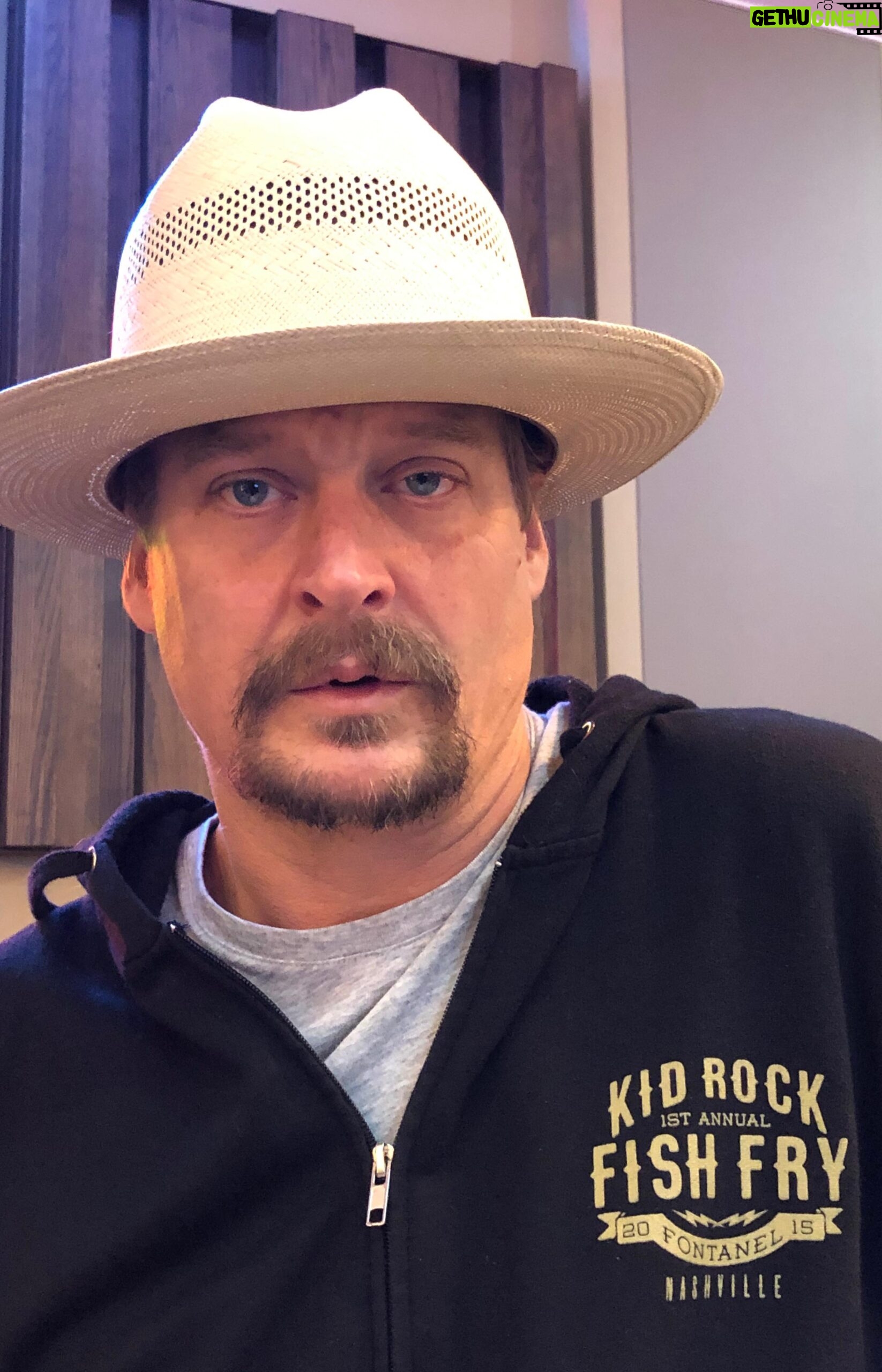 Kid Rock - 37.4K Likes - Kid Rock has teamed up with @Shipt and @jjlilhefe to help 50 families in need get $200 towards groceries and more, dropped off right at their doorstep. Plus, each family will get free access to Shipt same-day delivery for an entire year.
If you know someone who could use an extra hand right now, here’s an opportunity to pay it forward:
Nominate a friend or family member who has been significantly impacted by COVID-19 by tagging them here. Tell us a little about their story, and we will randomly select 50 people to receive a Shipt membership and $200 in credit.
Official rules at shipt.com/communitysweepstakes #stayhomestaysafe #Shipt #payitforward #stayblessedandblessothers