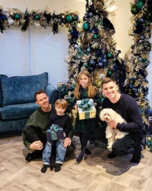 Kieron Richardson Instagram - Happy @lmalison2022 day !!! 7 years ago she first came to help us transform the kitchen… couple of kids and a dog later and she still blows us away each year!!! Thankyou Alison ❤️