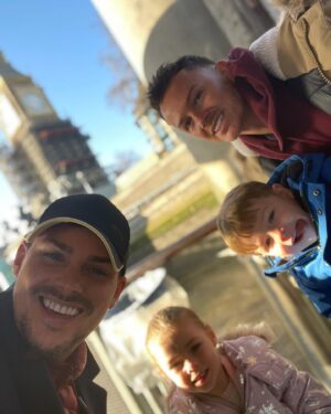 Kieron Richardson Instagram - Carl’s bday weekend in London #buckinghampalace #nationalhistorymuseum #theshard #toweroflondon #frozenmusical