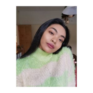 Kim Adis Instagram - ☃️🎄🎀💋