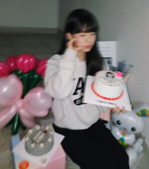 Kim Bo-min Instagram - 우행시💜

#만남의집
#kimbomin