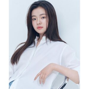 Kim Bo-min Instagram - sia new profile

많이 컸네 우리딸🩷 

#김시아