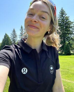 Kim Boutin Instagram - HEY !!!! L’important c’est d’avoir du fun hein 😆, pleins de beaux contact, mais je vous dit pas mon score haha 🏌️‍♀️