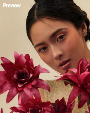 Kim Chiu Instagram - With the success of her last series, the question lingers once again in a fast-paced industry. What is next for #KimChiu? This is a query that Kim has answered before, and each time, she, too, is left pleasantly surprised, years after her debut in showbiz.

“Kung kinakabahan ka and natatakot ka, that’s when you grow. If it’s not in your comfort zone, then that’s you leveling up from your normal self,” she mused. “Sa 18 years ko in the industry, may i-gogrow pa pala.”

Read the cover story in our link in bio.
#PreviewLovesKim #PreviewXKim

(1) Kim wears a custom lace top and skirt by @maligayaclothingco and a tulle dress by @marcrancy.
(2) Kim wears @maisonglarino woven corset by @jaggyglarino, bodysuit @stephverano_, and heels by @plngke.
(3) Kim wears a headpiece by @nericbeltran.

Produced and Styled by the Preview Team
Photographer: @kojiarboleda, assisted by @joeyalvero and @jvrabano
Creative Direction: @bacsarcebal
Editor-in-Chief: @itsmarjramos
Production: @heyrocketgirl
Fashion: @pausingh and @heyrocketgirl
Beauty Direction: @ishafojas
Makeup: @jakegalvez
Hair: @carloroblico
Nails: @mimsqiu
Set and Production Design: @rocketsets
Story: @katfromjupiter
Video Direction: @janajodloman
Videographers: @jinooftheworld and @dragon_grex
Social Media: @itsjamiebriones
Studio: @rocketsets
Special thanks to @cupi.ph