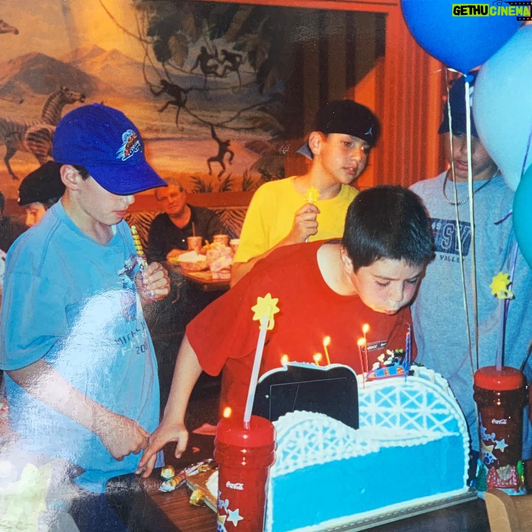 Kim Delaney - 1.1K Likes - #happybirthday #myson #mymoonandstars #myangel 💚
from #mylittlebundleofjoy to the #joyofmylife #iloveyou Jack @jackcortese #myhome #aries 🎂#findpoppop 🎁🎈#homeiswheretheloveis