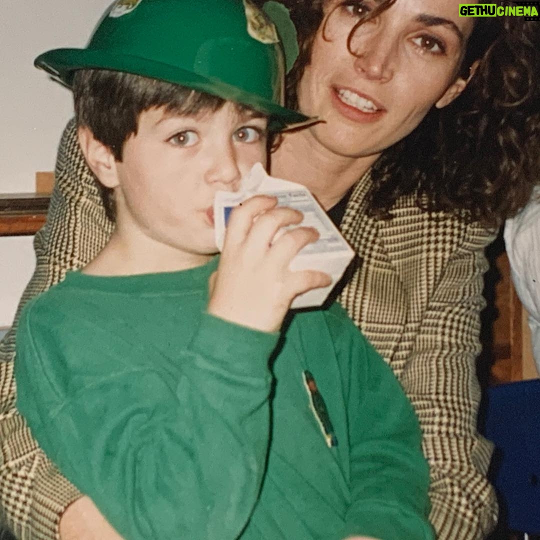 Kim Delaney - 1K Likes - Gonna go find us some #leprechauns (& a lil homage to #og #nypdblue days) 🍀 Happy St.Patrick’s Day! 🍀 #slainte