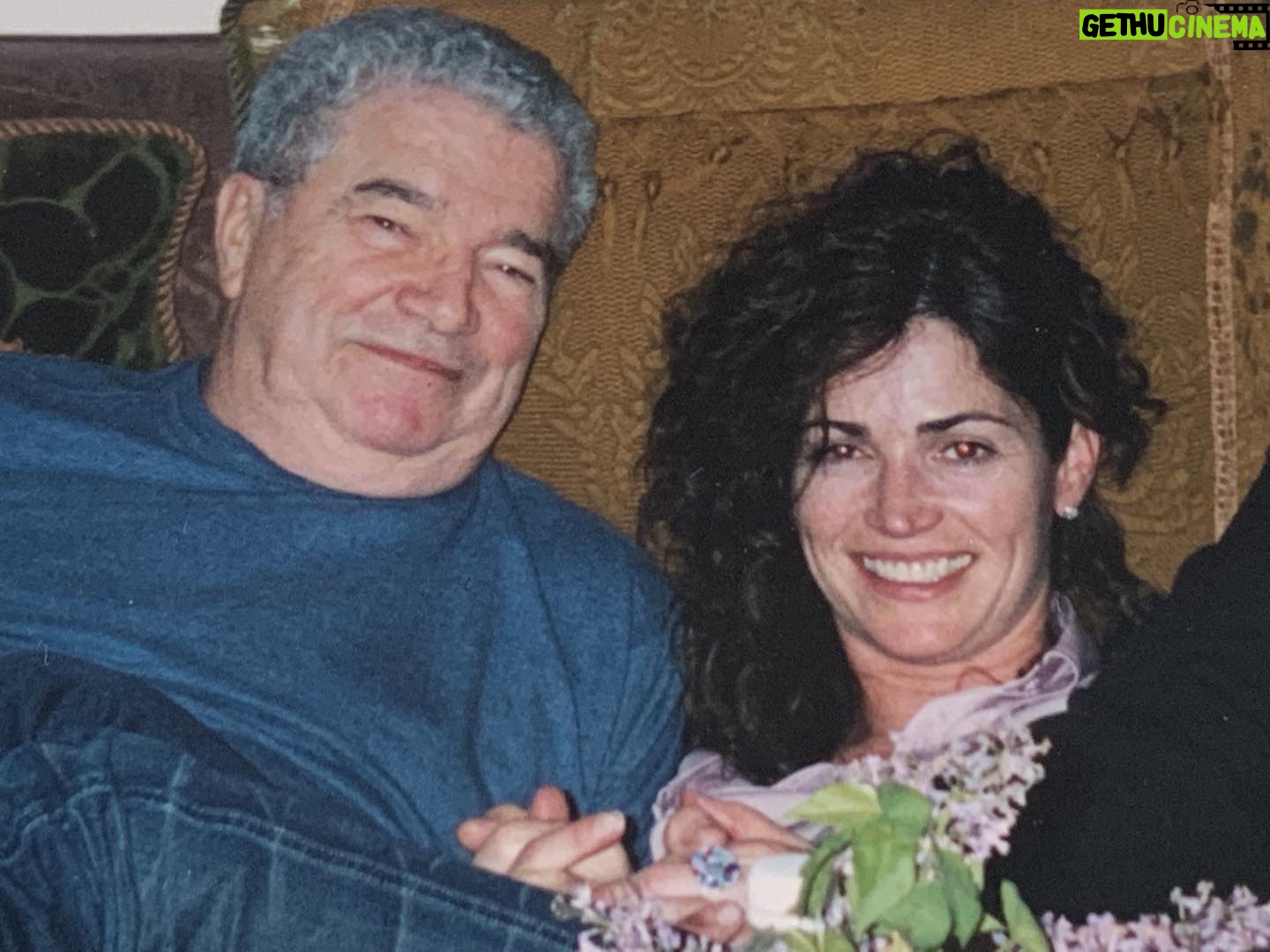 Kim Delaney - 1K Likes - Veteran’s Day, thank you….. all for all you do…