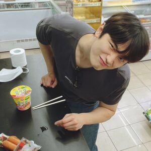 Kim Do-wan Instagram - 