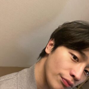 Kim Do-wan Instagram - ⭐️