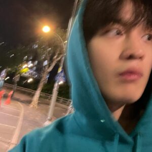 Kim Do-wan Instagram - 