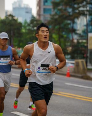 Kim Dong-hyun Instagram - #seoulhalfmarathon2024 
00:43:24(10km)
@amottivation