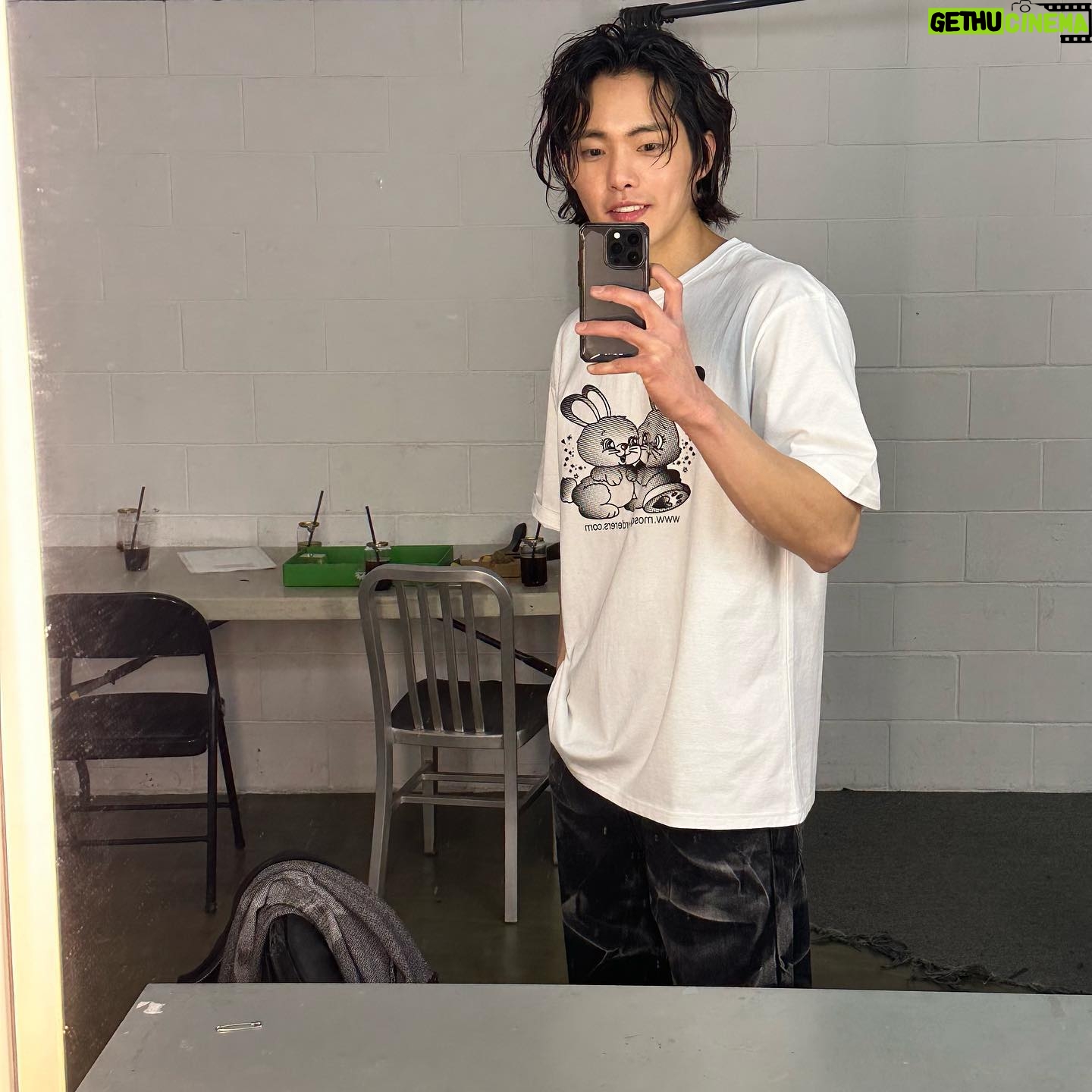 Kim Gun-woo - 77.4K Likes - hand명오✅😙😄