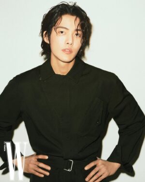 Kim Gun-woo Instagram - 내 사랑들 그리고 @wkorea ❤️