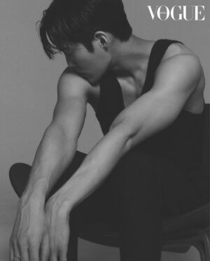 Kim Gun-woo Instagram - @voguekorea 💚