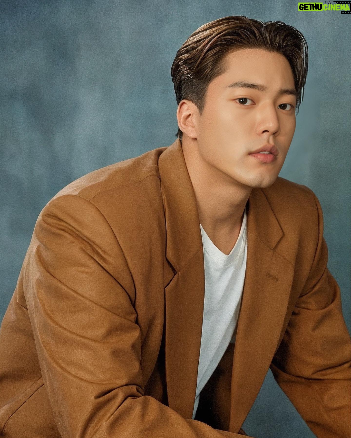 Kim Gun-woo - 34.3K Likes - 묘하게 킹받네🙃😅