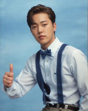 Kim Gun-woo Instagram - 묘하게 킹받네🙃😅