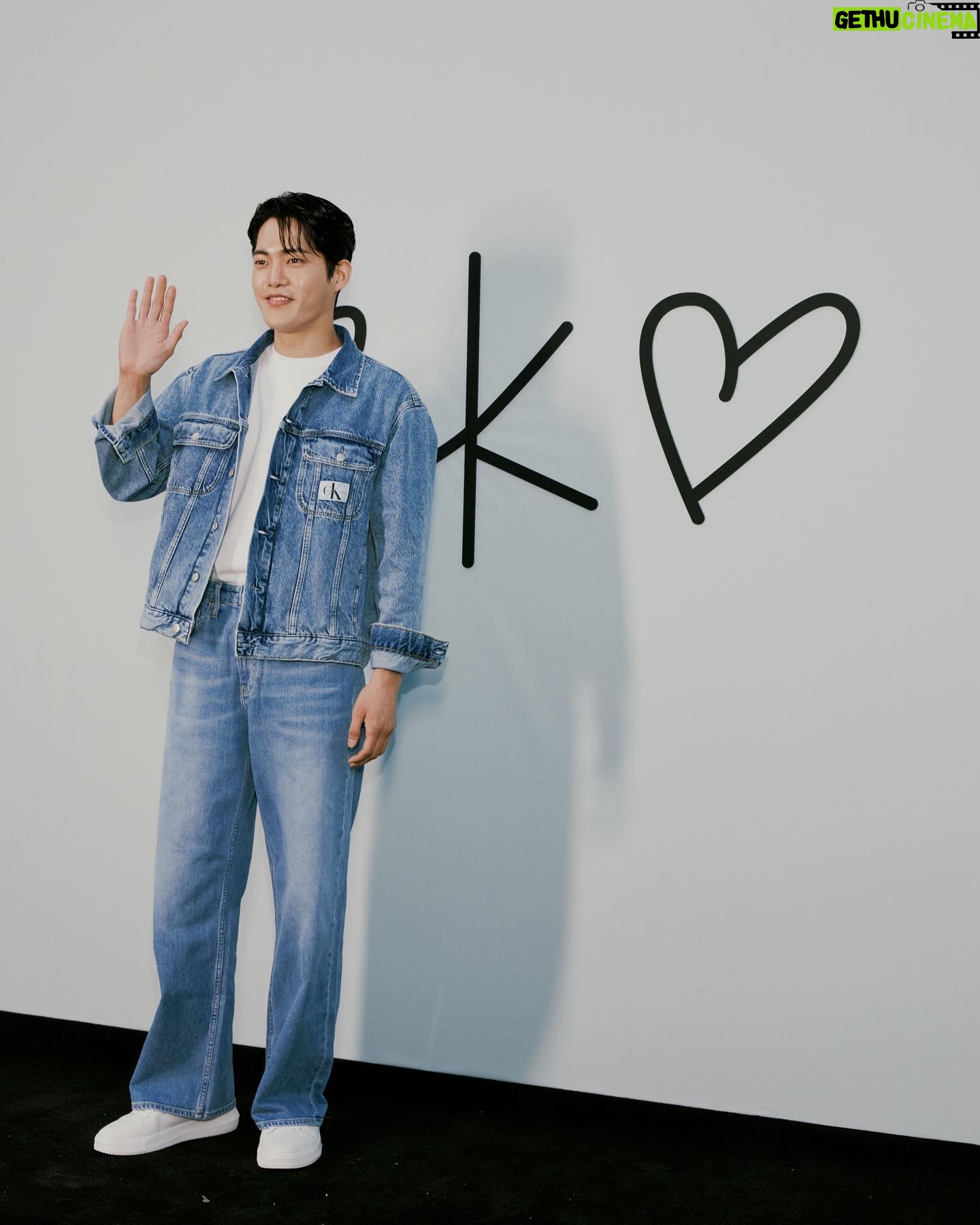 Kim Gun-woo - 41.7K Likes - #calvinklein ❤️