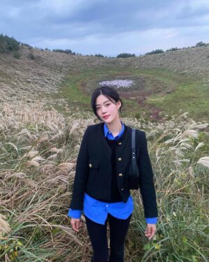 Kim Gyu-yeon Instagram - 날 떨리게 한 너란 놈...... 
금오름.......🥵