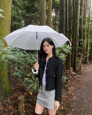 Kim Gyu-yeon Instagram - 🌧️🍂