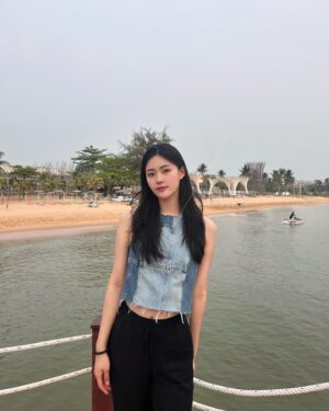 Kim Gyu-yeon Instagram - 흐려서 선셋 보기 실패🌅😢