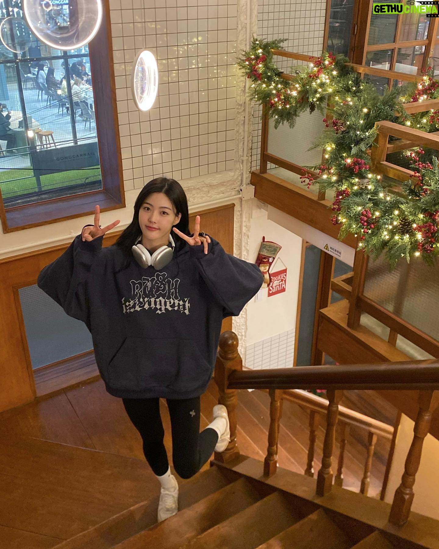 Kim Gyu-yeon - 3 Likes - 잼민이✌🏻
#라티젠 #LARTIGENT