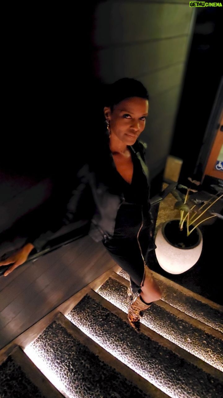 Kim Hawthorne - 212 Likes - Hope y'all had a wonderful Tuesday! Shine! āāšš
#soul #getitin #thekimhawthorne #fabletics