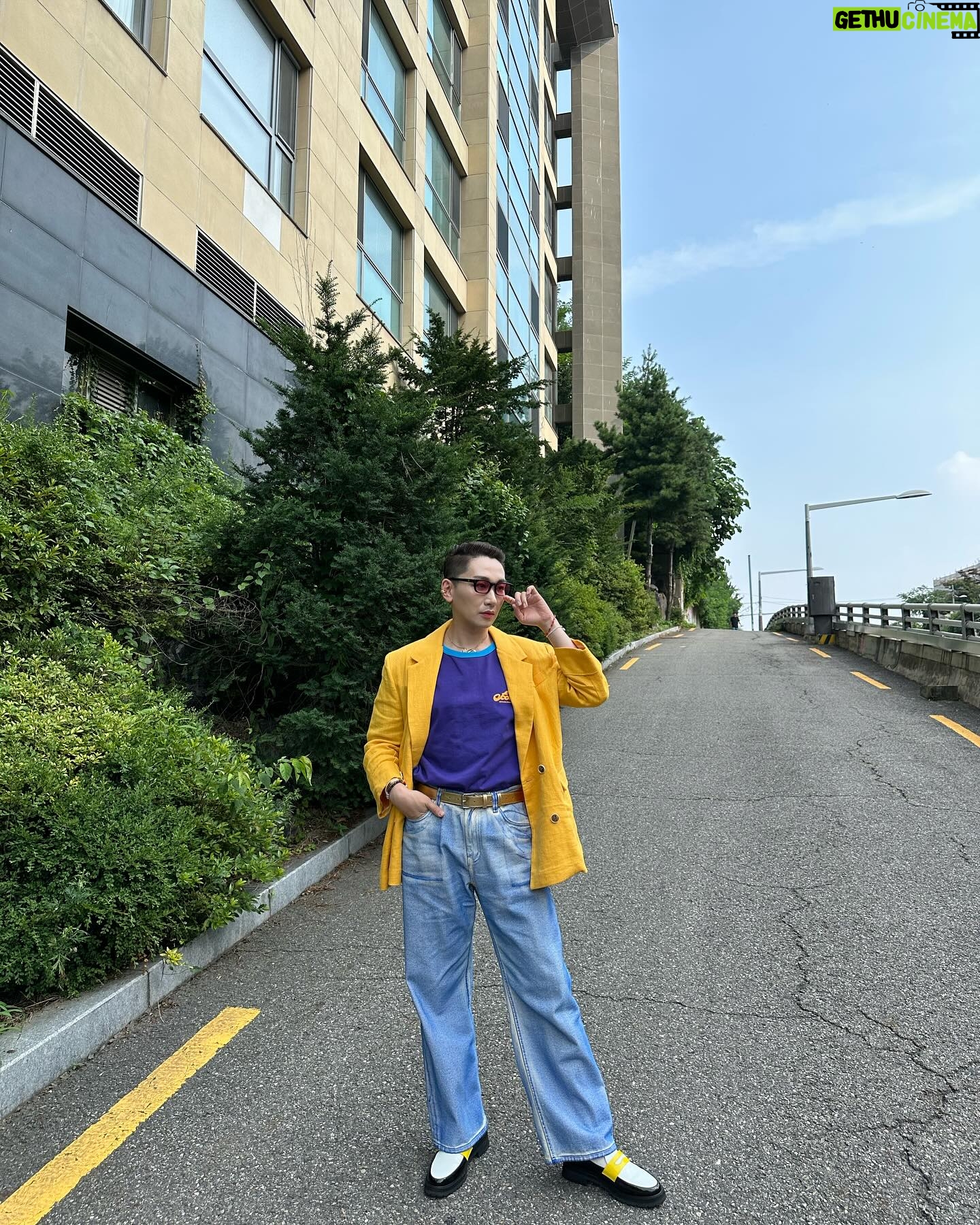 Kim Ho-young - 3.7K Likes - 호이팅! 해.야.지! 💜💛
