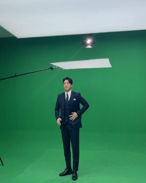 Kim Hwan Instagram - 신뢰와 믿음 없이는 
단 하루도 못사는 사람 st.🤵🏼