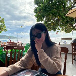 Kim Hye-yoon Instagram - 🌴🏝️🌊