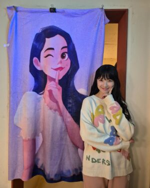 Kim Hye-yoon Instagram - 💛