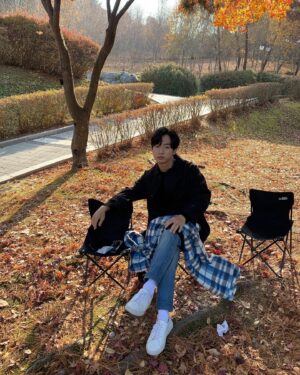Kim Hyeon-mok Instagram - 뽐여어어어ㅓ어름깔겨어어어ㅓ어울
