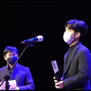 Kim Hyeon-mok Instagram - 2020울산국제영화제에서 영화 <앞니>로 연기상을 탔습니닿ㅎㅎㅎㅎ홓홓ㅎㅎㅎ힇ㅎ히ㅣ힣ㅎㅎㅎ