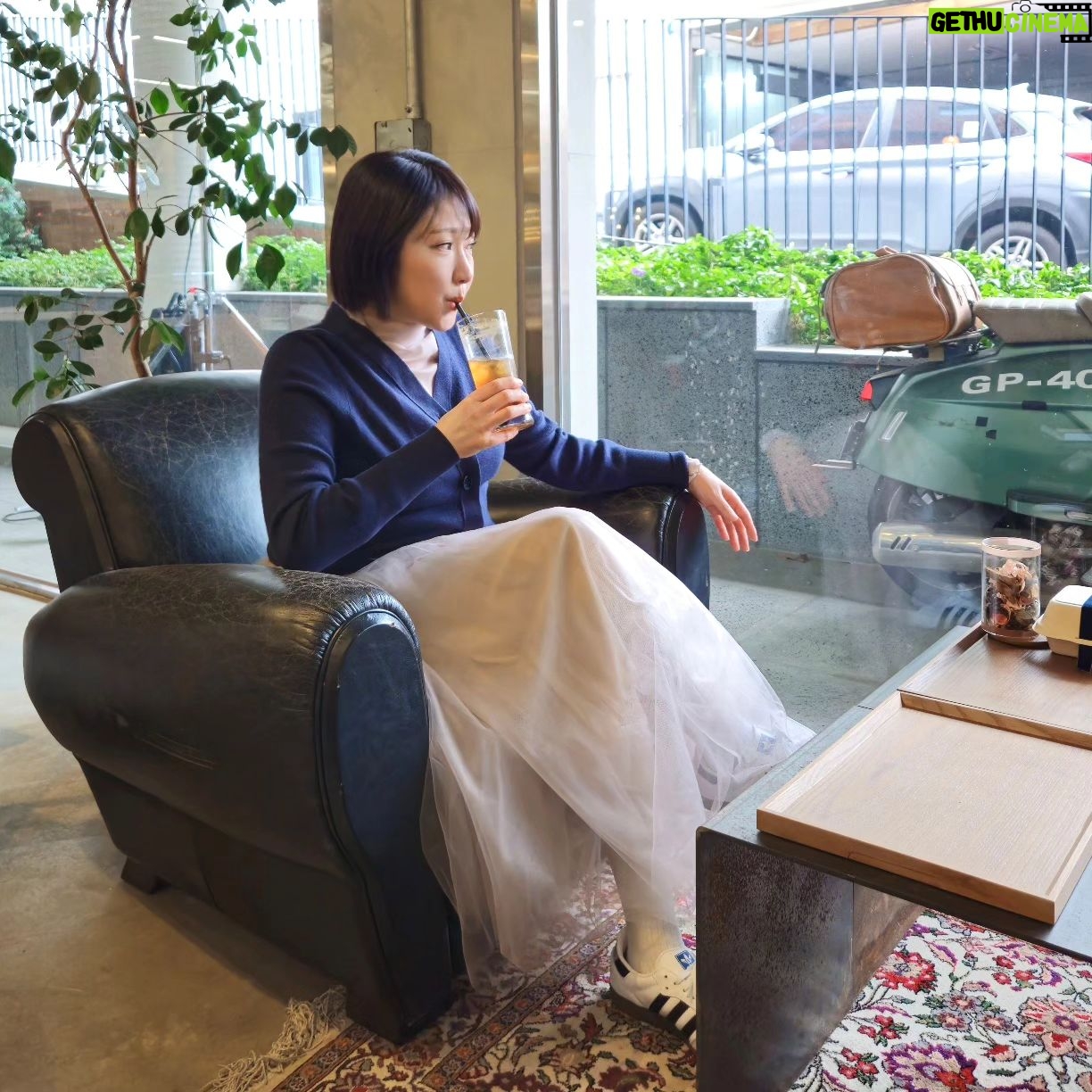 Kim Hyun-sook - 668 Likes - #봄엔#샤방샤방#샤스커트지#허리짧은자의설움#두번째사진#내허리#어디갔니?