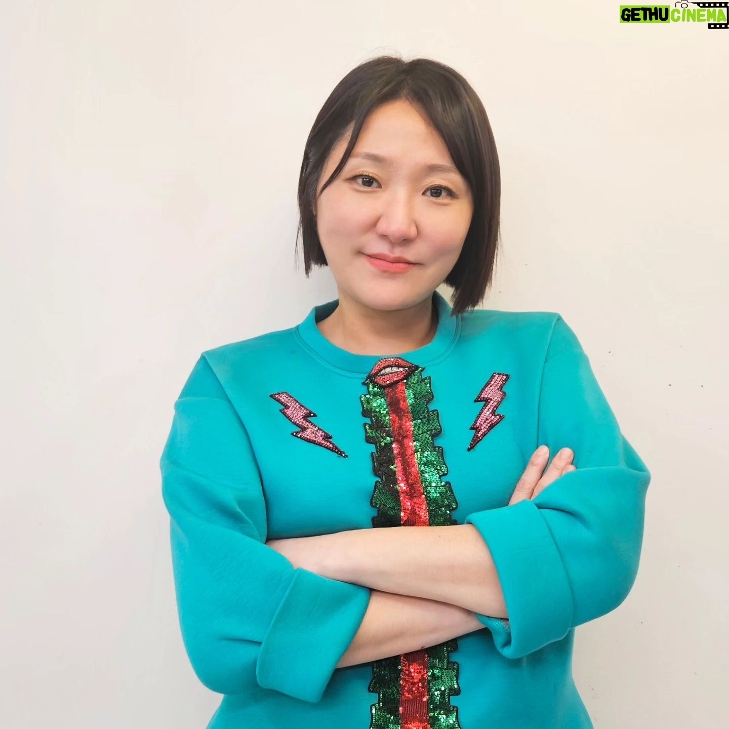 Kim Hyun-sook - 548 Likes - #4인용식탁#채널A#오늘밤(월)#8시10분#특히영애씨팬들은기대하시라#어떤손님이오실지