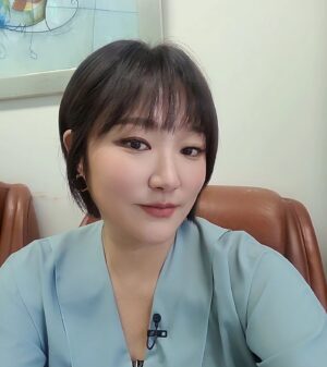 Kim Hyun-sook Instagram - #왕창올리기#어제#촬영전