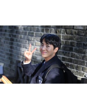 Kim Hyung-suk Instagram - #어게인1997 #again1997 #나는 #이석민 #많관부