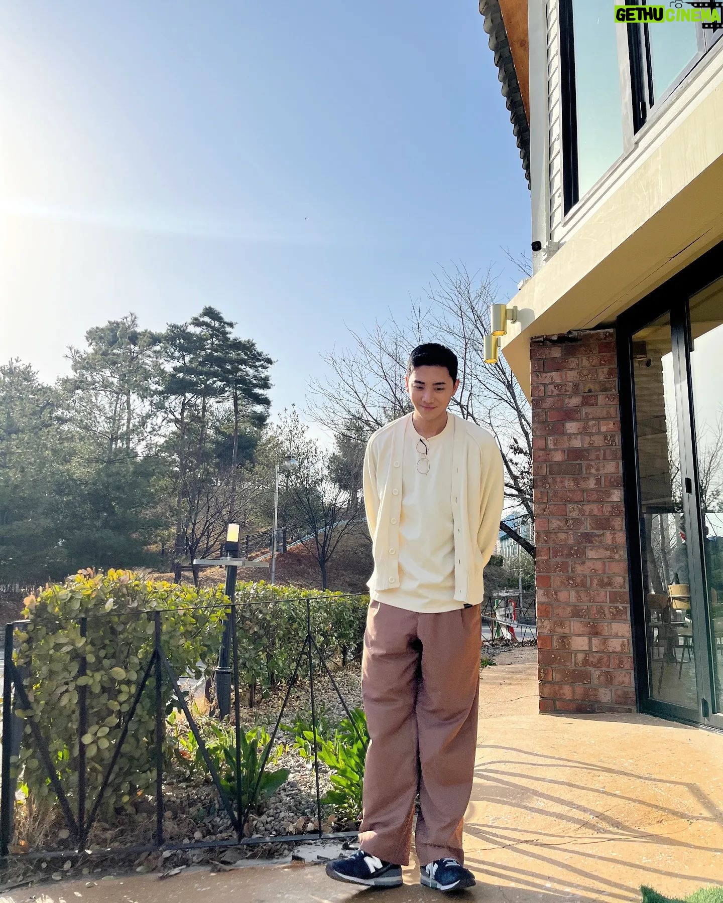 Kim Hyung-suk - 3 Likes - #UMARMUNG