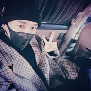 Kim Jae-duck Instagram - ✌