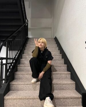 Kim Jae-hyun Instagram - 웹툰싱어🎶
.
.
.
#엔플라잉 #NFlying #김재현 #웹툰싱어 #하이브 #Monster #하얗게 #불태웠다