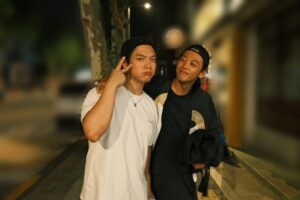 Kim Jae-hyun Instagram - 료마형🤩
.
.
.
#엔플라잉 #NFlying #김재현 #타케우치_료마 #Takeuchi_Ryoma #竹内涼真 #한국 #놀러오신 #료마형 #오리주물럭 #대접하기 #대성공