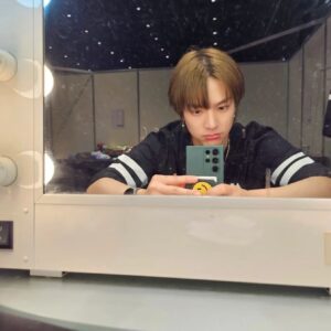 Kim Jae-hyun Instagram - DWUW❤️
.
.
.
#엔플라잉 #NFlying #이승협 #차훈 #김재현 #유회승 #서동성 #타이페이 #DWUW #너무 #행복하다 #ㅠㅠ