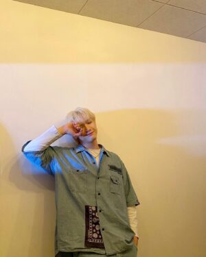 Kim Jae-hyun Instagram - 사복🕺🏻
.
.
.
#엔플라잉 #NFlying #김재현 #사복 #패션 #청청 #깔맞춤 #나의 #뉴어라이벌 #아이템 #UGG #MY #BABY