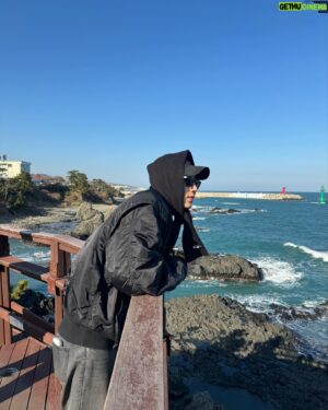 Kim Jae-yong Instagram - 🌊