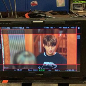 Kim Jae-yong Instagram - #하자있는인간들 😀