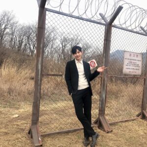 Kim Jae-young Instagram - 날씨 굿👍
꿀~🐓