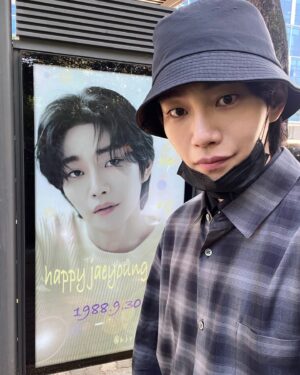Kim Jae-young Instagram - 감사합니다!!!^^🎂