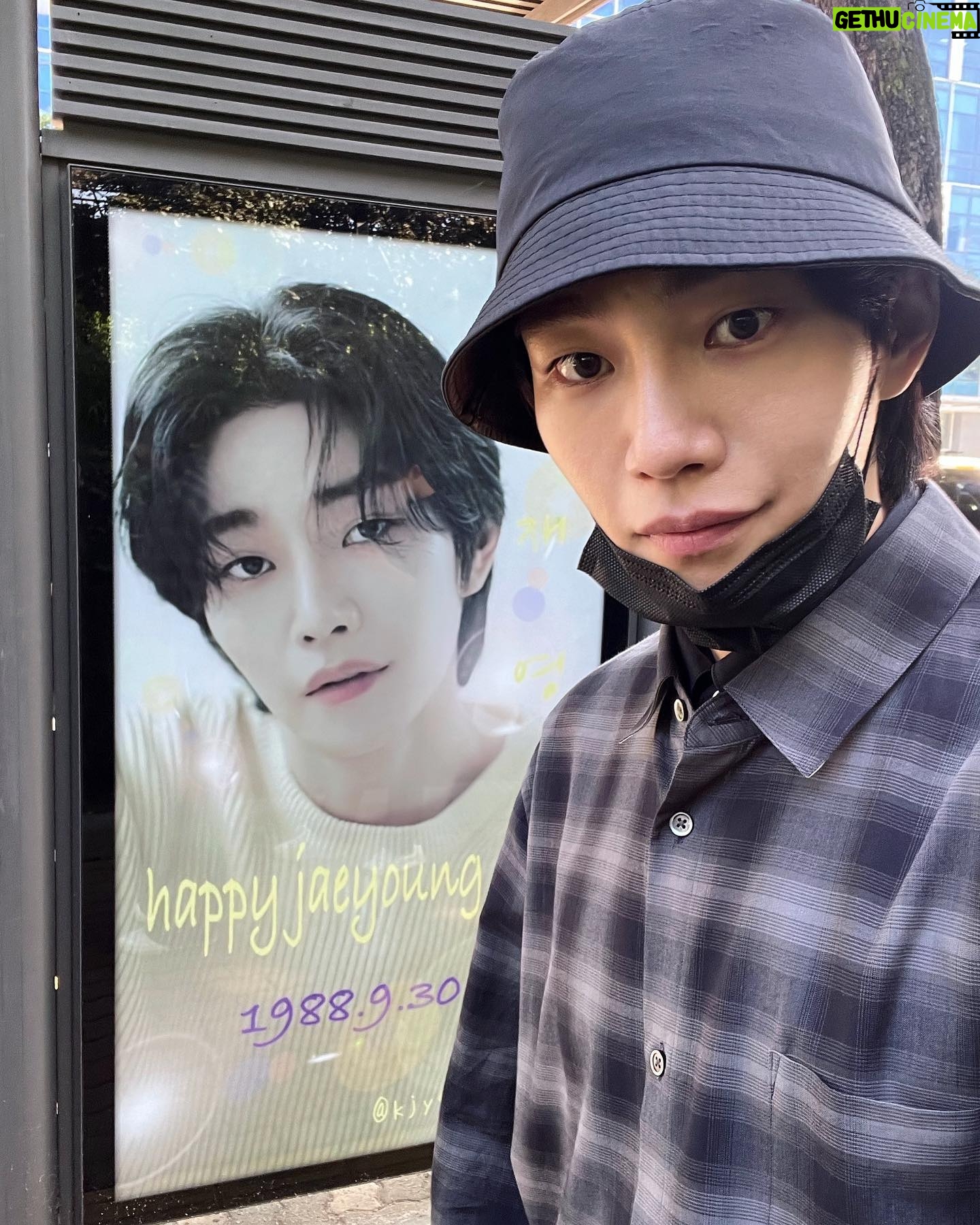 Kim Jae-young - 88.7K Likes - 감사합니다!!!^^🎂
